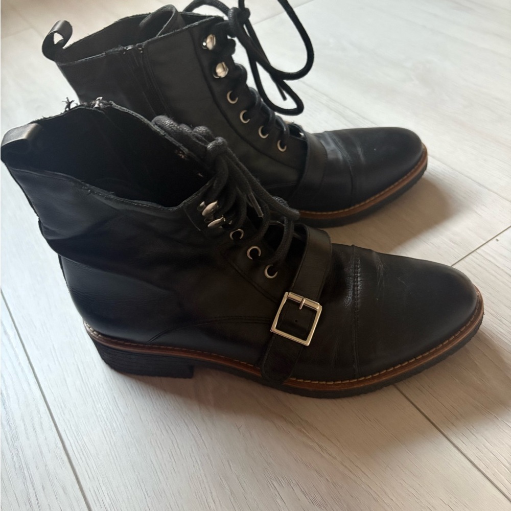 Steve Madden Black Leather Combat Boots - Picture 4 of 8